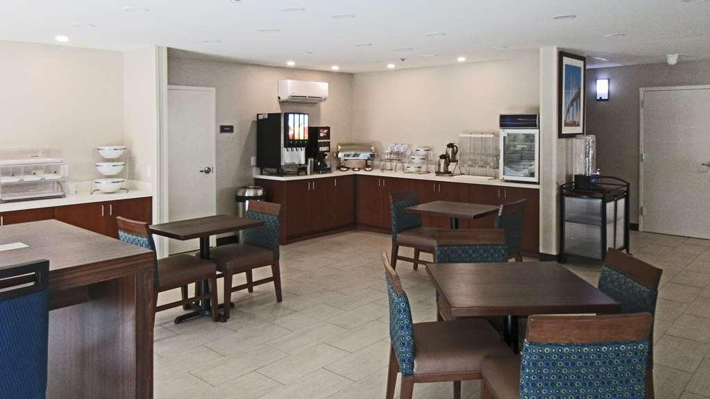 Comfort Inn & Suites Brunswick Exteriér fotografie