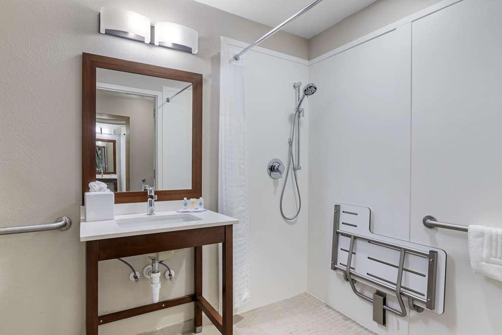 Comfort Inn & Suites Brunswick Pokoj fotografie