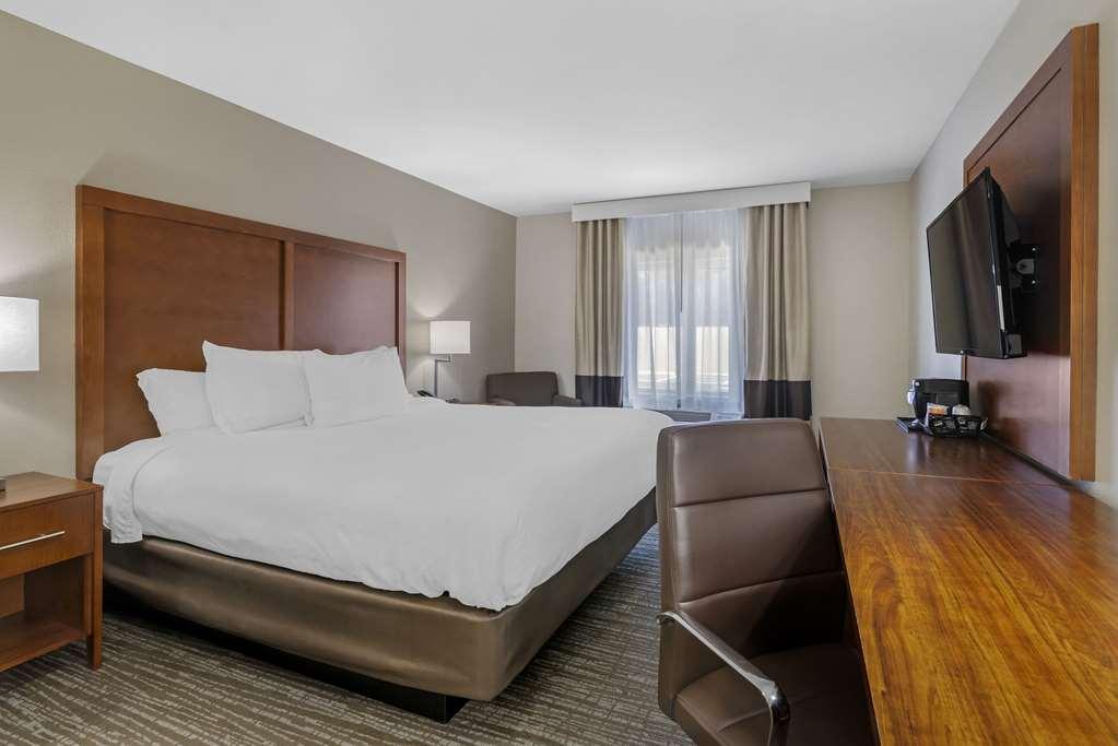 Comfort Inn & Suites Brunswick Pokoj fotografie