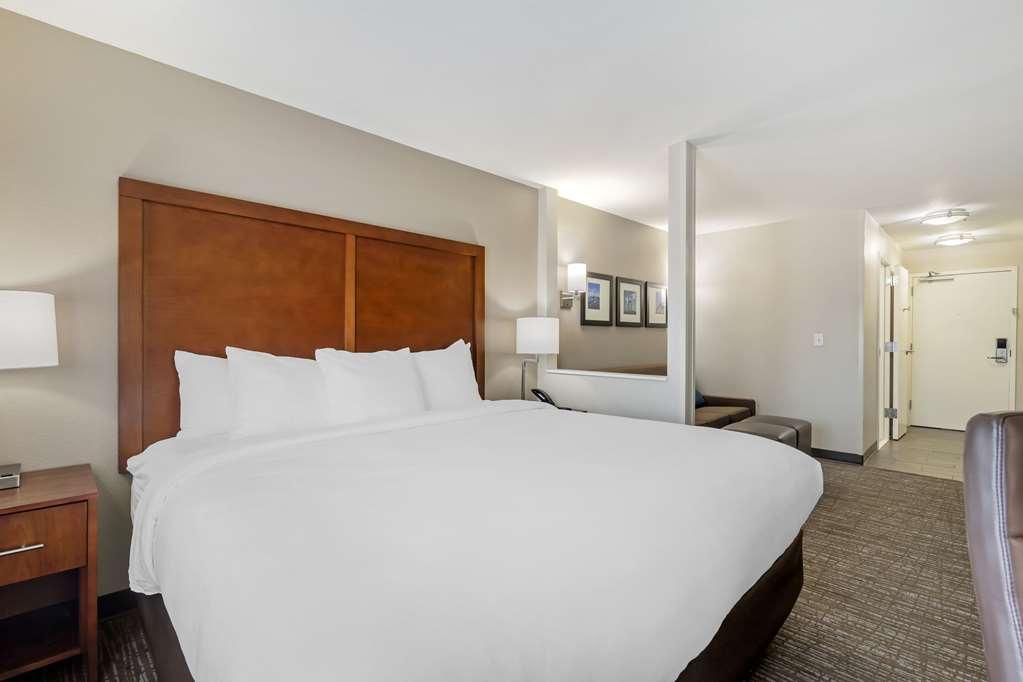 Comfort Inn & Suites Brunswick Pokoj fotografie