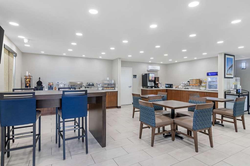 Comfort Inn & Suites Brunswick Restaurace fotografie