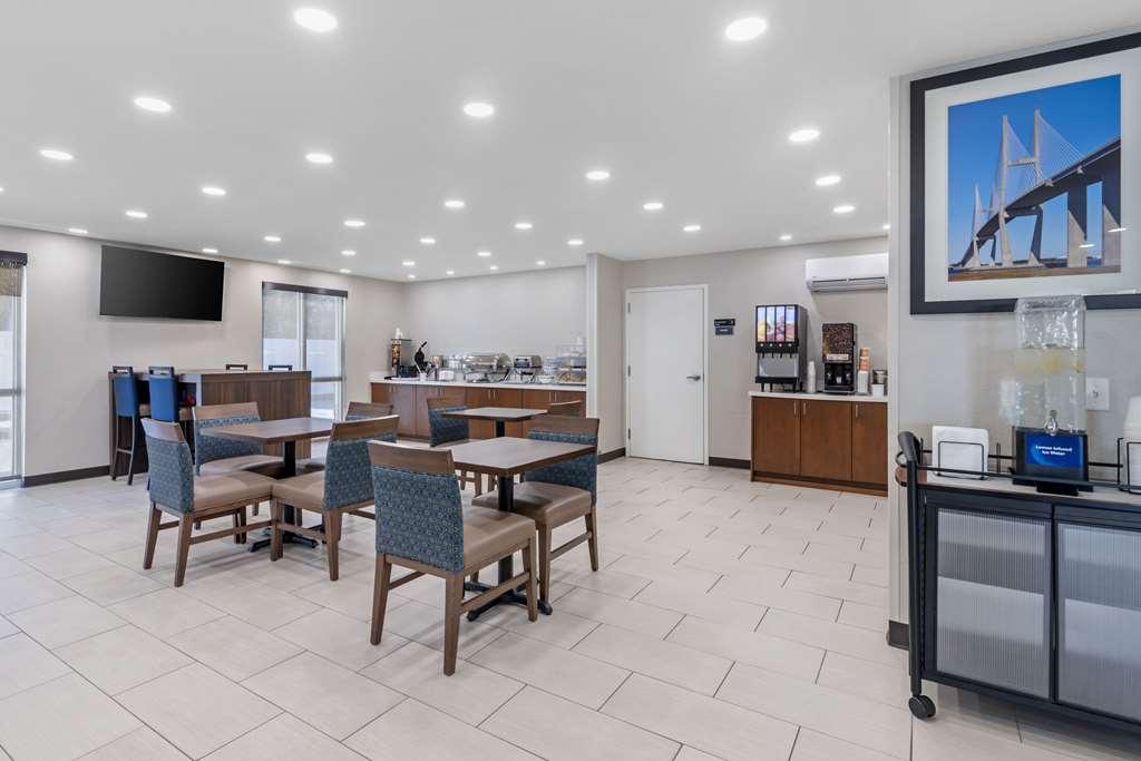 Comfort Inn & Suites Brunswick Restaurace fotografie